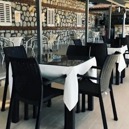 Hotel Pine Boutique 2*