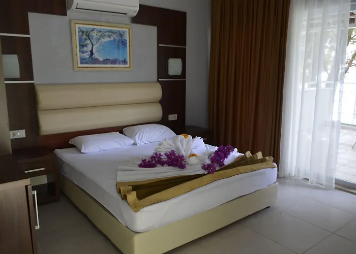 Pine Boutique Otel 2*